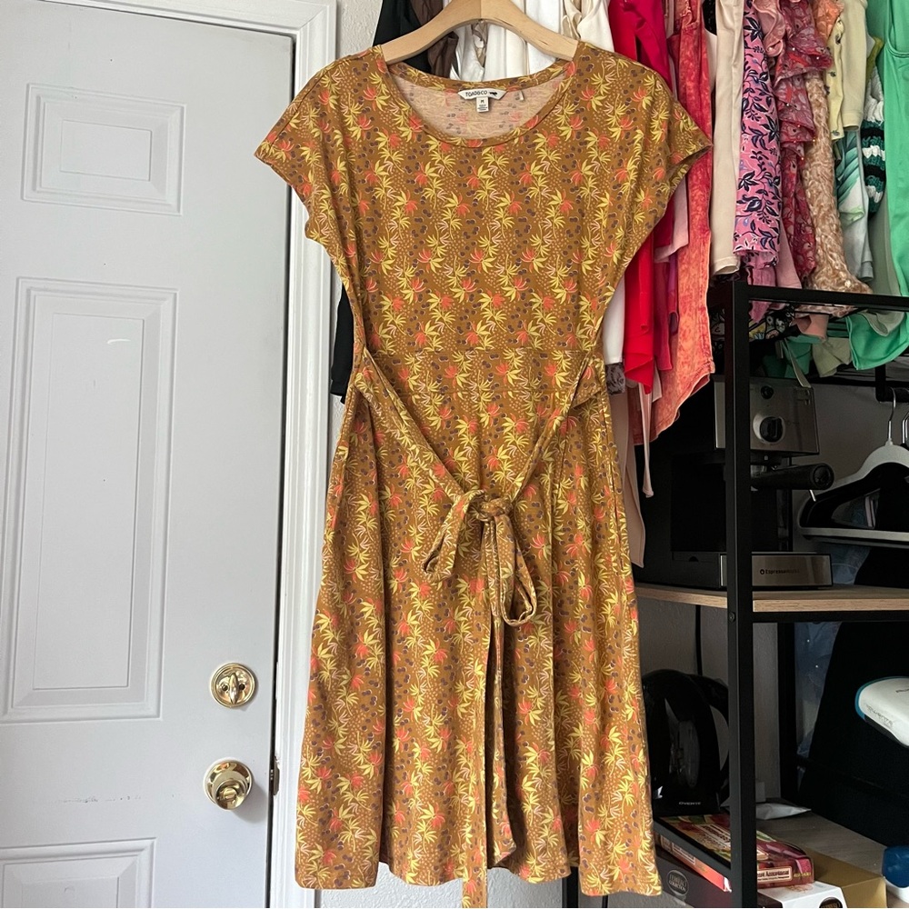 TOAD & CO mustard yellow floral tropical belted short sleeve mini dress